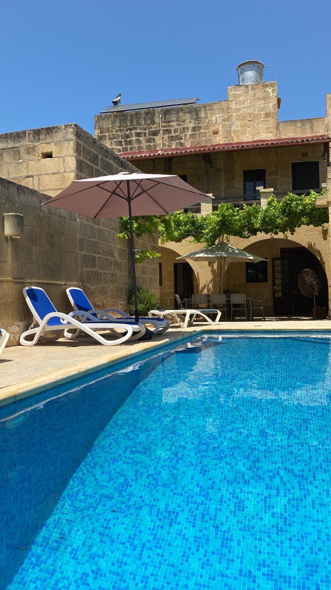 Tal-Masklu Farmhouse Gharb  Exterior photo
